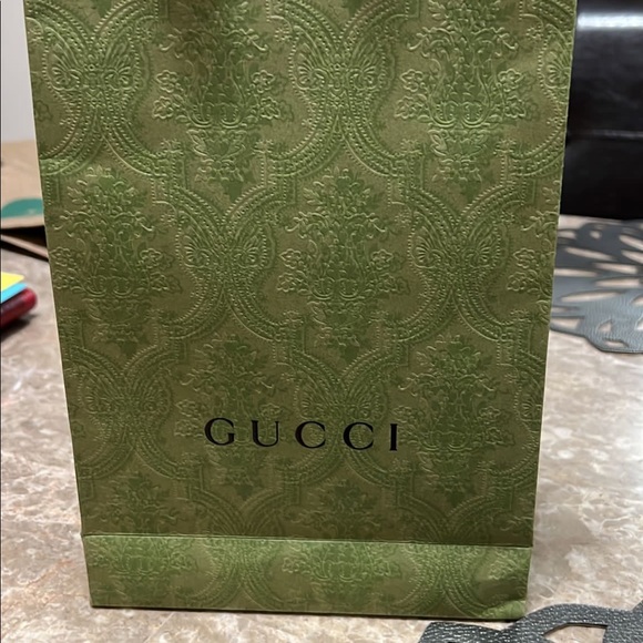 GUCCI CARDHOLDER NEW COLLECTION (NEVER USED) - Picture 6 of 7